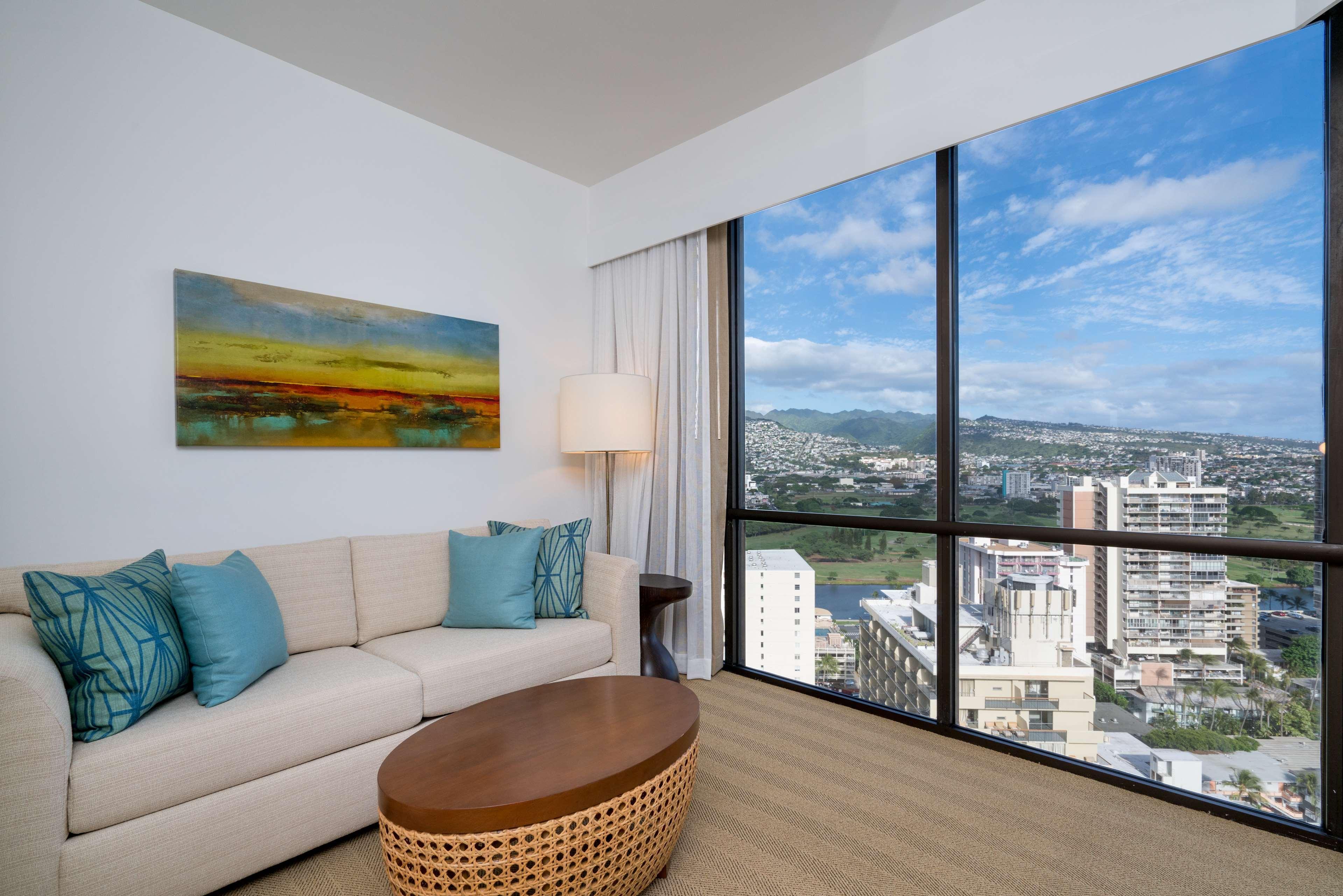 Resort Hyatt Centric Waikiki 4*