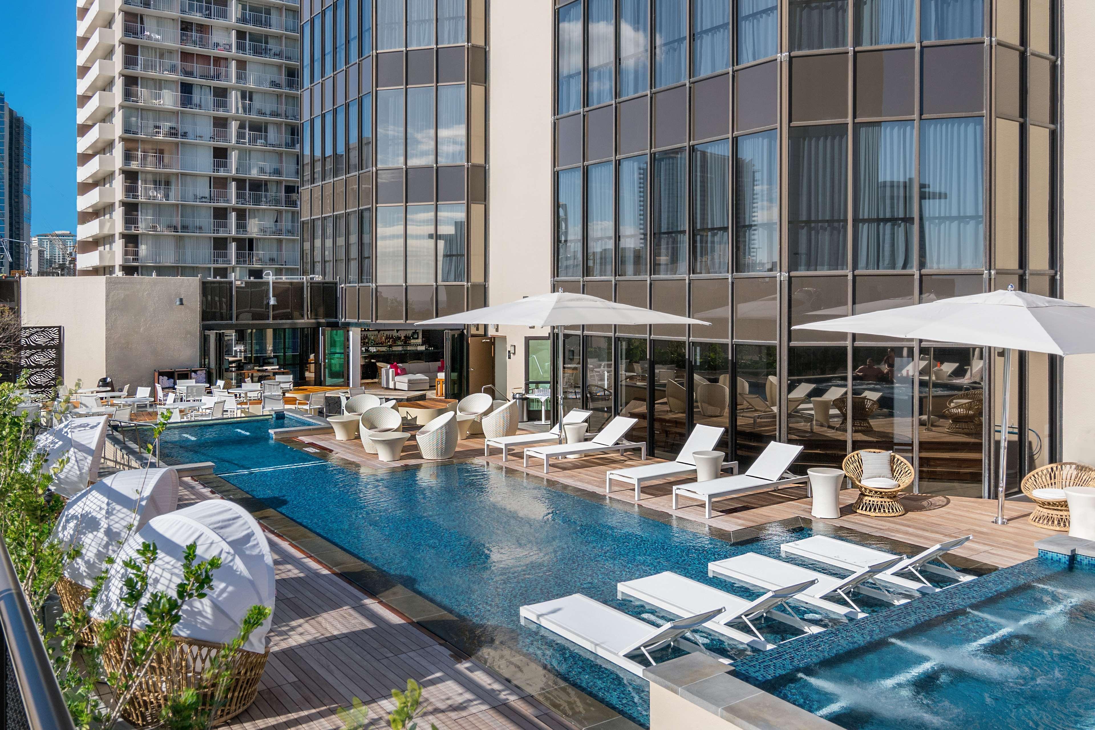 Hyatt Centric Waikiki 4*
